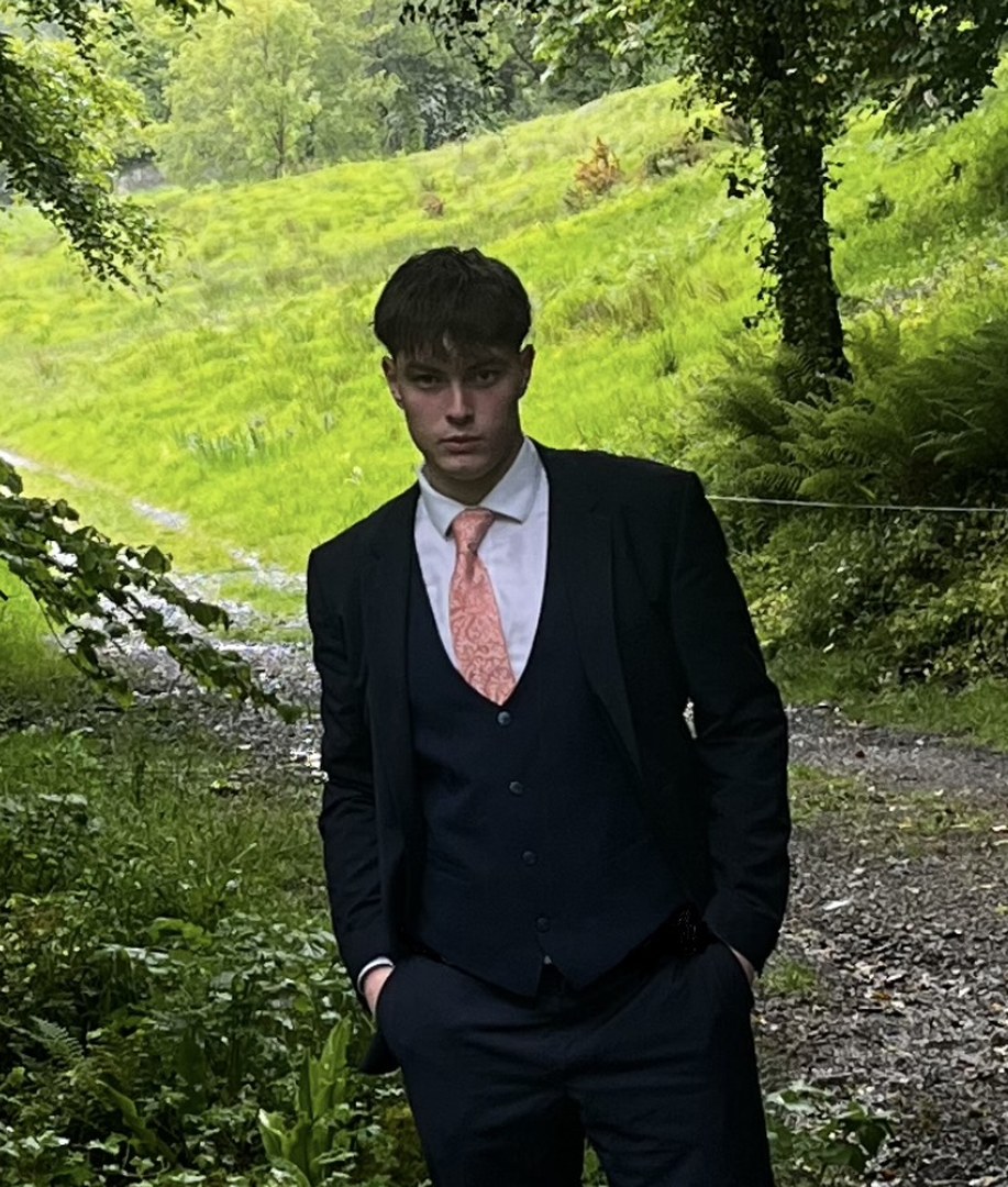 Oisín Ó Ruairc, Gaelic Officer of Clan Ó Comáin